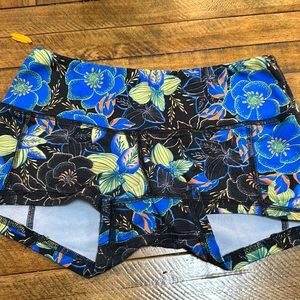 Fleo floral booty shorts size s.  Good used condition.